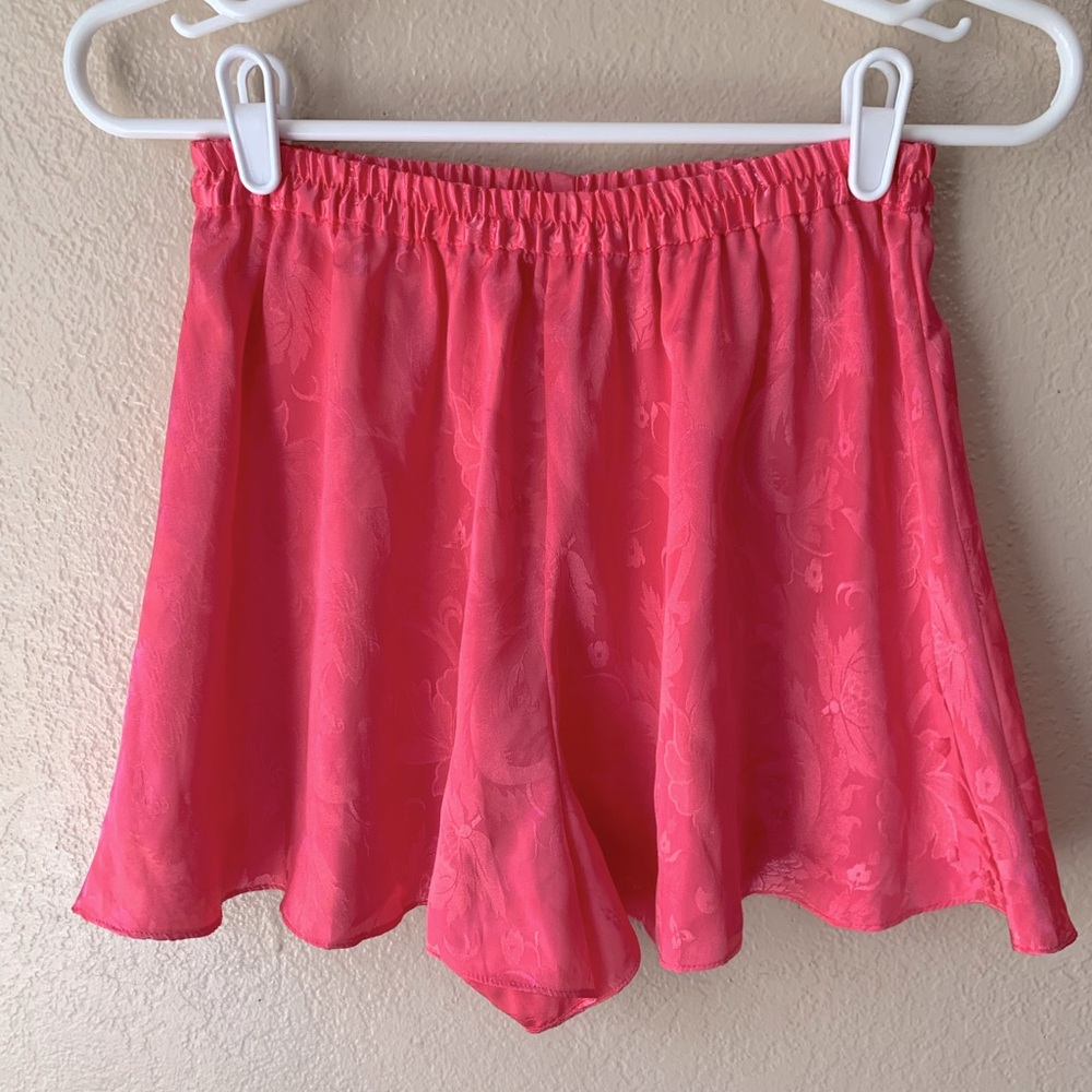 Victorias Secret Gold Label Pink Silky Feminine Coquette Lingerie Shorts Size XS